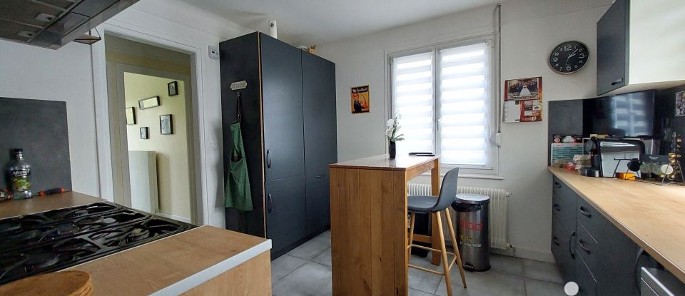 Maison 5 pièces de 113 m² à Ham (80400)