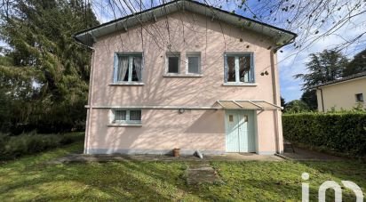 Traditional house 4 rooms of 104 m² in Varennes (24150)