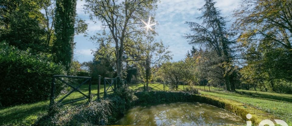 House 5 rooms of 147 m² in Puy-Guillaume (63290)