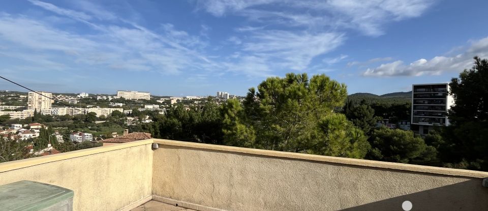 House 8 rooms of 182 m² in Marseille (13015)