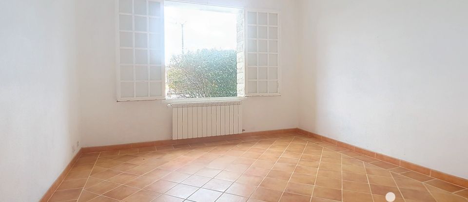 House 9 rooms of 290 m² in Pernes-les-Fontaines (84210)