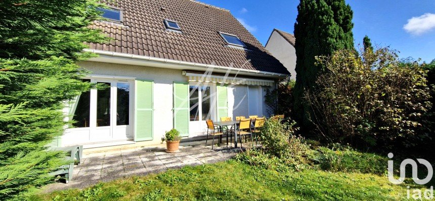 Maison 5 pièces de 115 m² à Villenoy (77124)