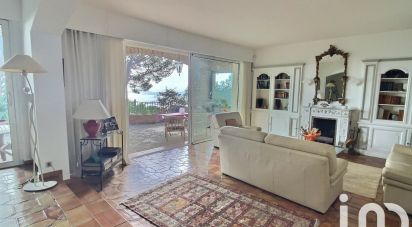 Maison 7 pièces de 220 m² à Toulon (83000)