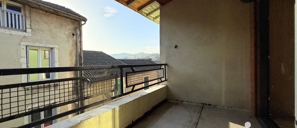 Village house 5 rooms of 67 m² in Poncin (01450)