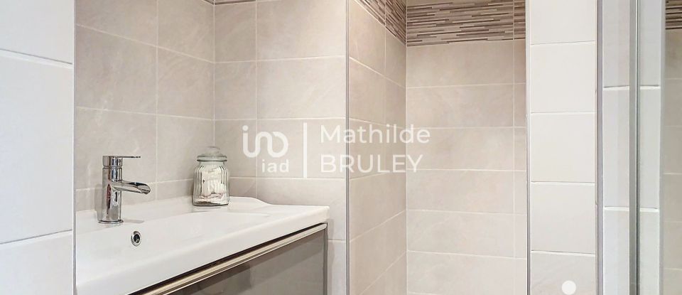 Duplex 7 pièces de 142 m² à Dourdan (91410)