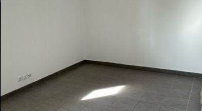 Appartement 2 pièces de 45 m² à Marseille (13010)