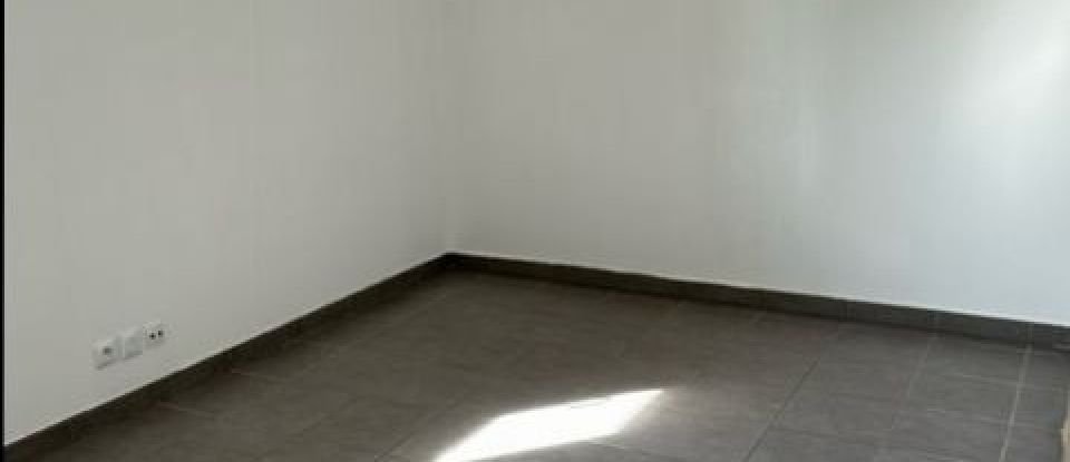 Appartement 2 pièces de 45 m² à Marseille (13010)