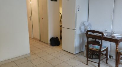 Studio 1 pièce de 20 m² à Saint-Mandrier-sur-Mer (83430)