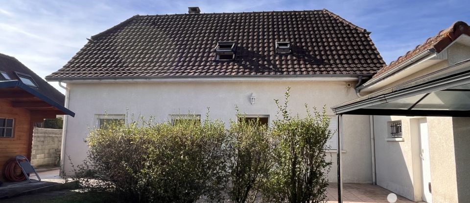 Traditional house 5 rooms of 124 m² in Oloron-Sainte-Marie (64400)