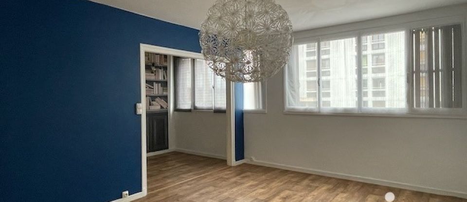 Appartement 3 pièces de 65 m² à Amiens (80080)