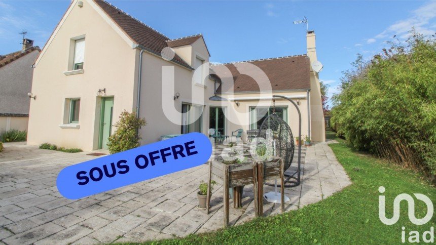 Traditional house 8 rooms of 240 m² in Favières (77220)