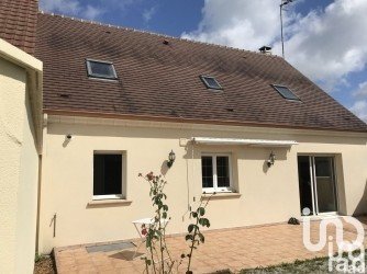 Maison traditionnelle 5 pièces de 125 m² à Passel (60400)