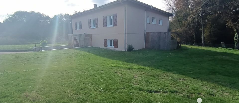 House 9 rooms of 227 m² in Geloux (40090)