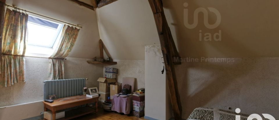 Longere 1 room of 141 m² in Plessis-Saint-Jean (89140)