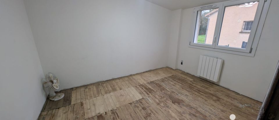 Maison 6 pièces de 242 m² à Courlay (79440)