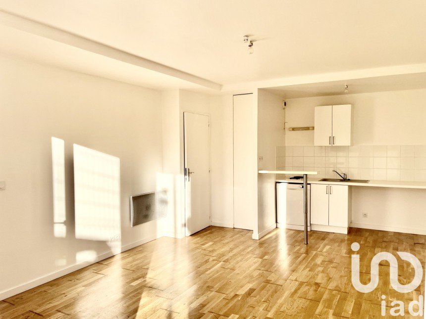 Apartment 2 rooms of 39 m² in Champagne-sur-Seine (77430)