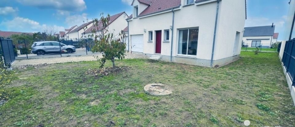 Maison 5 pièces de 97 m² à Sandillon (45640)