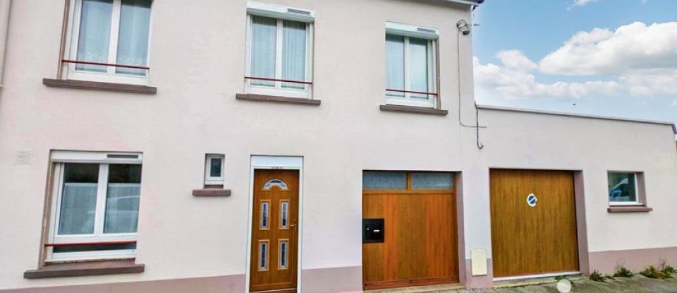 Traditional house 6 rooms of 129 m² in Cherbourg-en-Cotentin (50120)