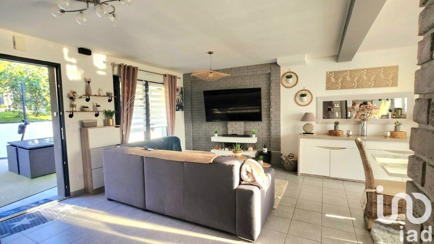 Maison 5 pièces de 114 m² à Déville-lès-Rouen (76250)