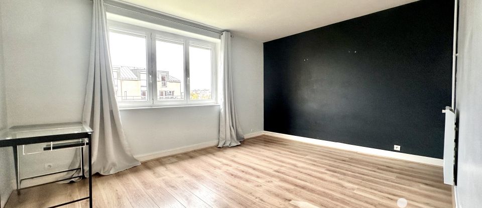 Appartement 5 pièces de 95 m² à Créteil (94000)