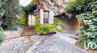 Architectural house 10 rooms of 422 m² in Manosque (04100)