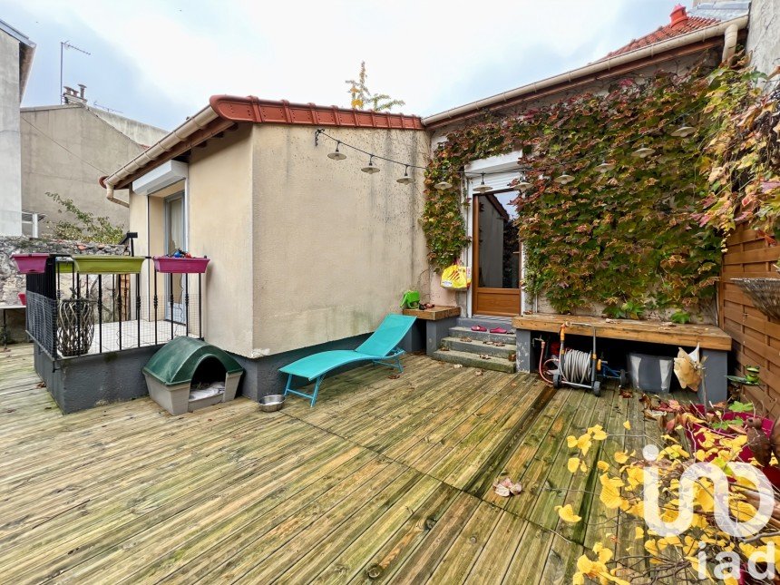 House 4 rooms of 73 m² in Montreuil (93100)