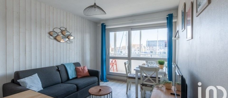 Apartment 2 rooms of 36 m² in Courseulles-sur-Mer (14470)