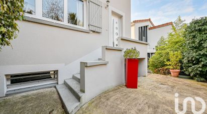 Maison traditionnelle 6 pièces de 135 m² à Rueil-Malmaison (92500)