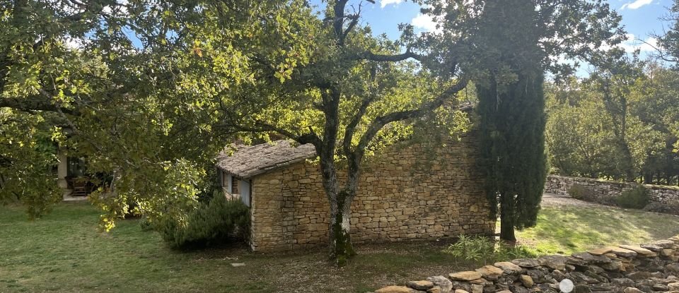 Country house 6 rooms of 160 m² in Saint-Martin-de-Castillon (84750)