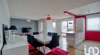 Appartement 4 pièces de 73 m² à Saint-Maximin (60740)