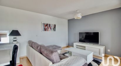 Appartement 4 pièces de 73 m² à Saint-Maximin (60740)