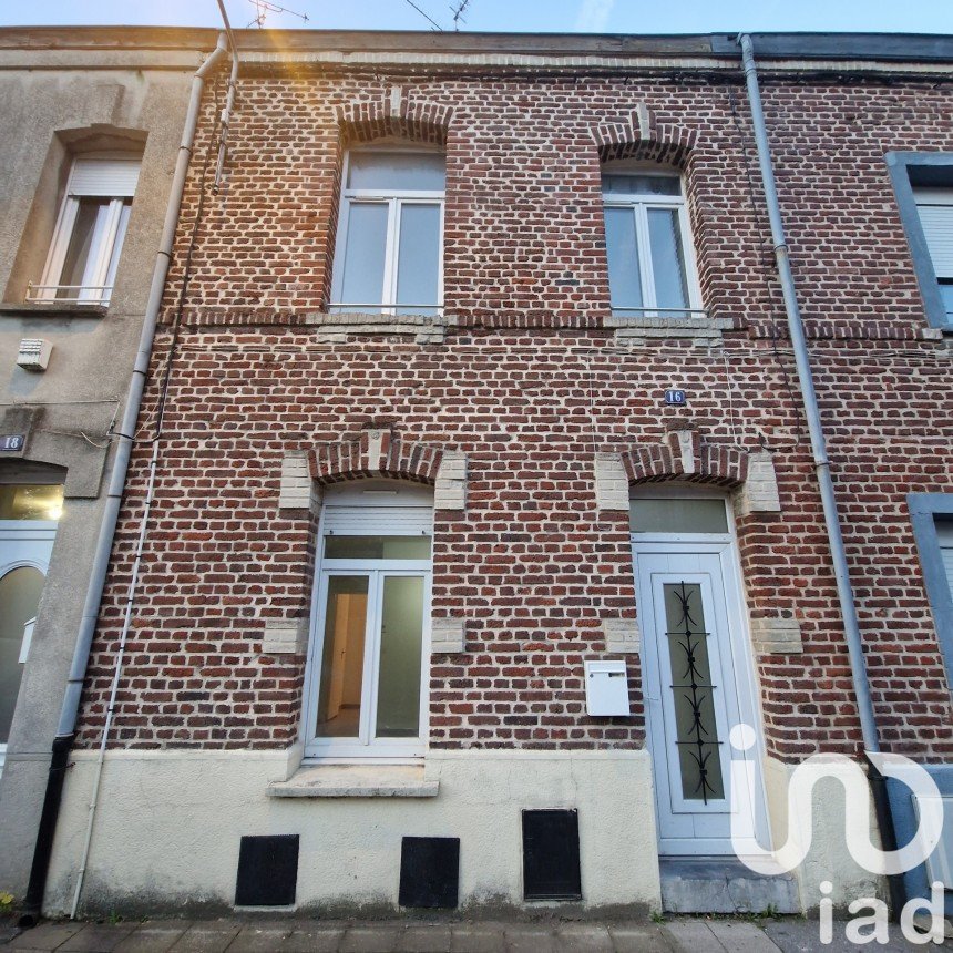 Town house 4 rooms of 97 m² in Anzin (59410)