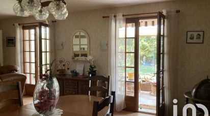 House 5 rooms of 100 m² in Rochefort (17300)