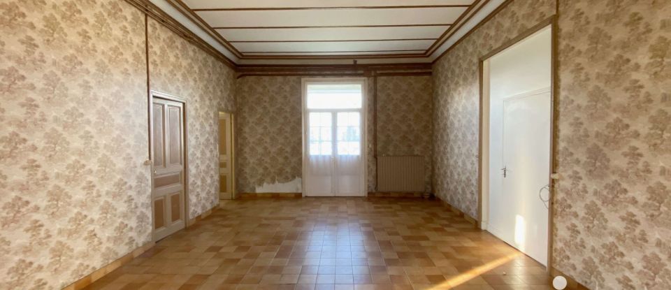 House 6 rooms of 167 m² in Availles-Limouzine (86460)