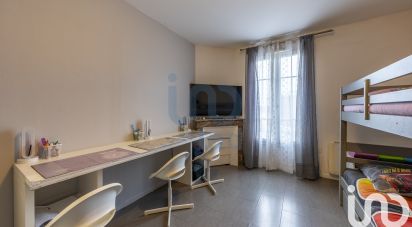 Appartement 3 pièces de 61 m² à Villeneuve-le-Roi (94290)