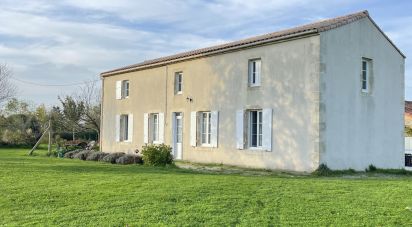 Country house 5 rooms of 117 m² in Saint-Laurs (79160)