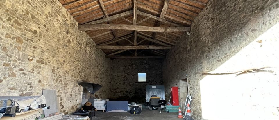 Maison de campagne 5 pièces de 117 m² à Saint-Laurs (79160)