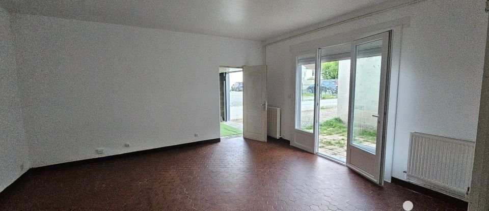 Maison 3 pièces de 65 m² à Angoulême (16000)