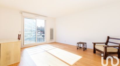 Appartement 2 pièces de 45 m² à Paris (75017)