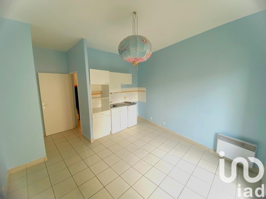 Appartement 2 pièces de 33 m² à Amiens (80000)