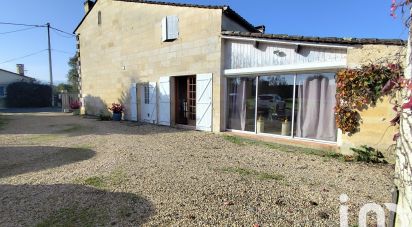 House 6 rooms of 195 m² in Lussac (33570)