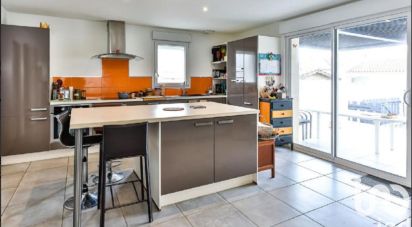 Maison 6 pièces de 132 m² à Saint-Gilles-Croix-de-Vie (85800)