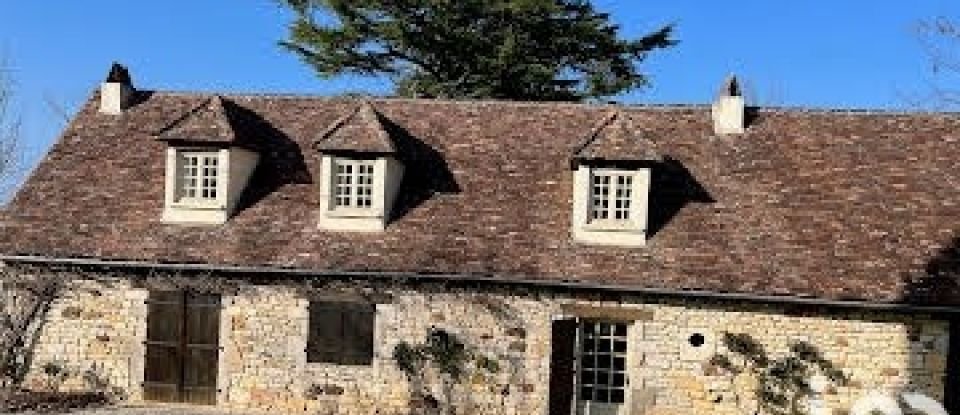 Maison de campagne 5 pièces de 156 m² à Payrac (46350)