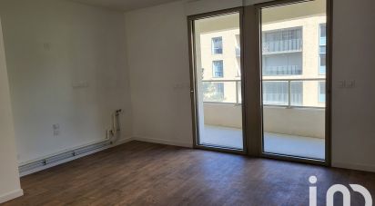 Appartement 3 pièces de 47 m² à Bordeaux (33100)