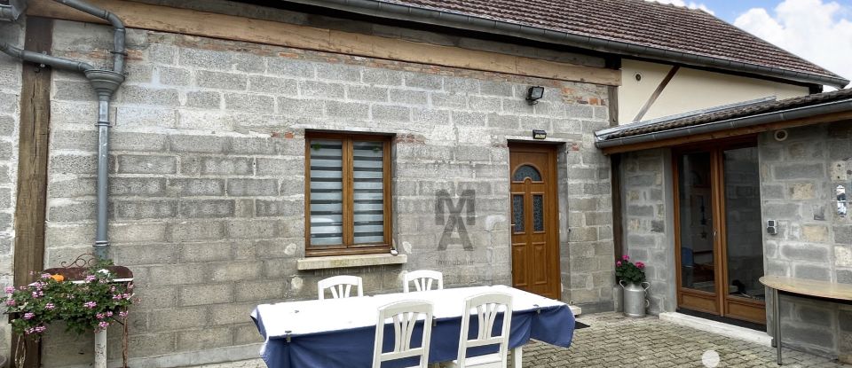 Traditional house 9 rooms of 121 m² in Beaudéduit (60210)