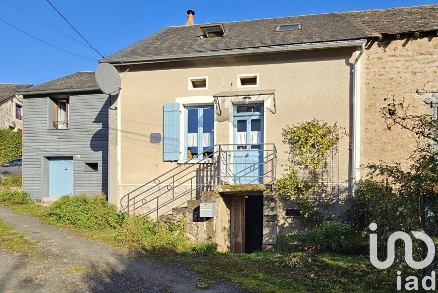 Maison de campagne 4 pièces de 75 m² à Cussy-en-Morvan (71550)