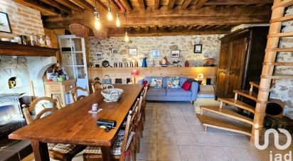 Country house 4 rooms of 75 m² in Cussy-en-Morvan (71550)