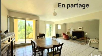 Appartement 3 pièces de 85 m² à L'Isle-sur-la-Sorgue (84800)