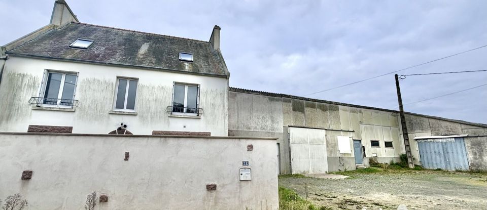 House 10 rooms of 155 m² in Cléder (29233)