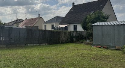 Land of 240 m² in Morangis (91420)